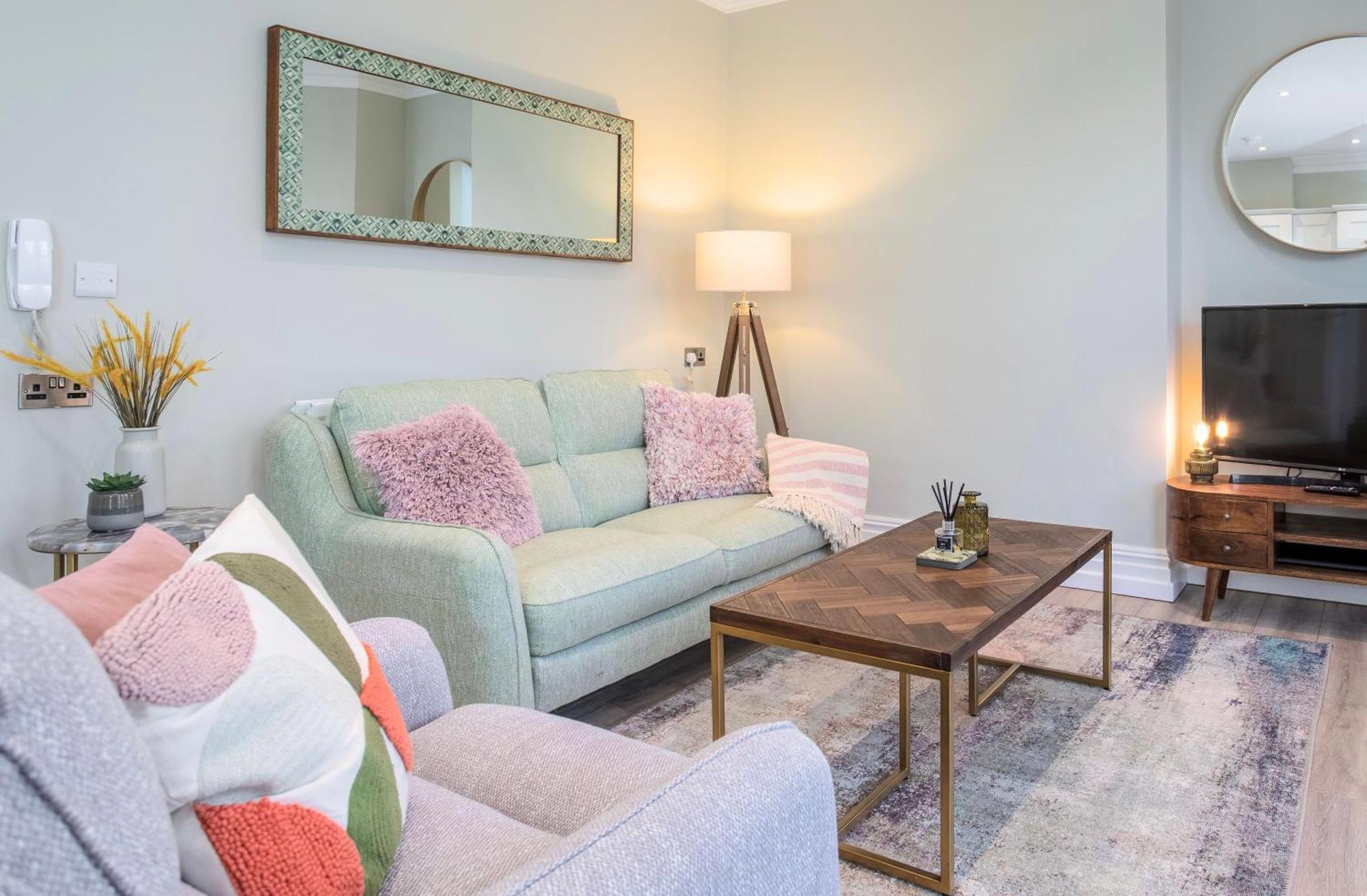 5 Star - The Ulsterville Residences - Free On-Site Parking Belfast Buitenkant foto